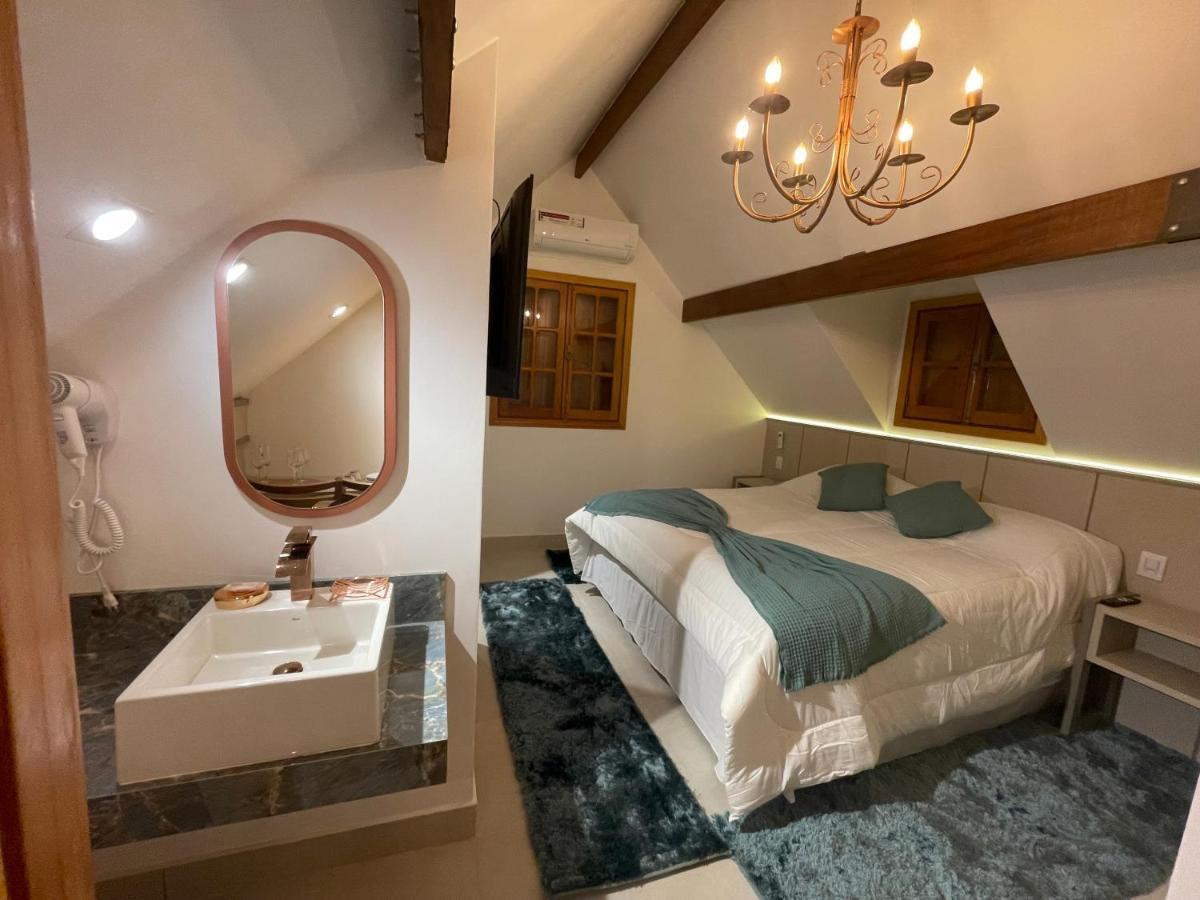 Monte Silvestre Hotel
